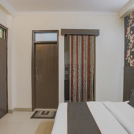 ניו דלהי Hotel O Sun Villa מראה חיצוני תמונה