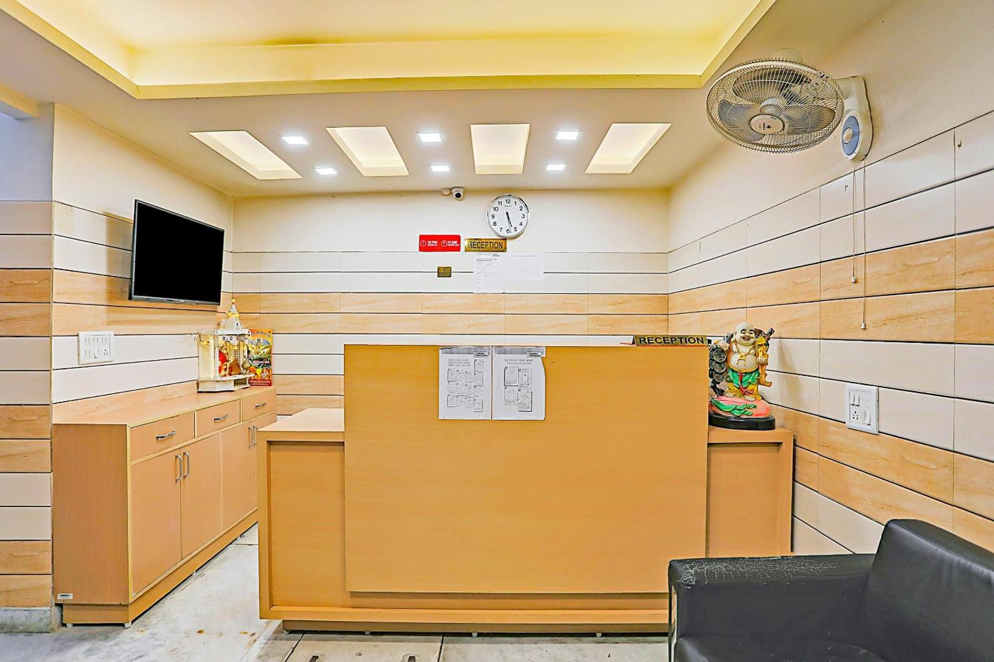 ניו דלהי Hotel O Sun Villa מראה חיצוני תמונה